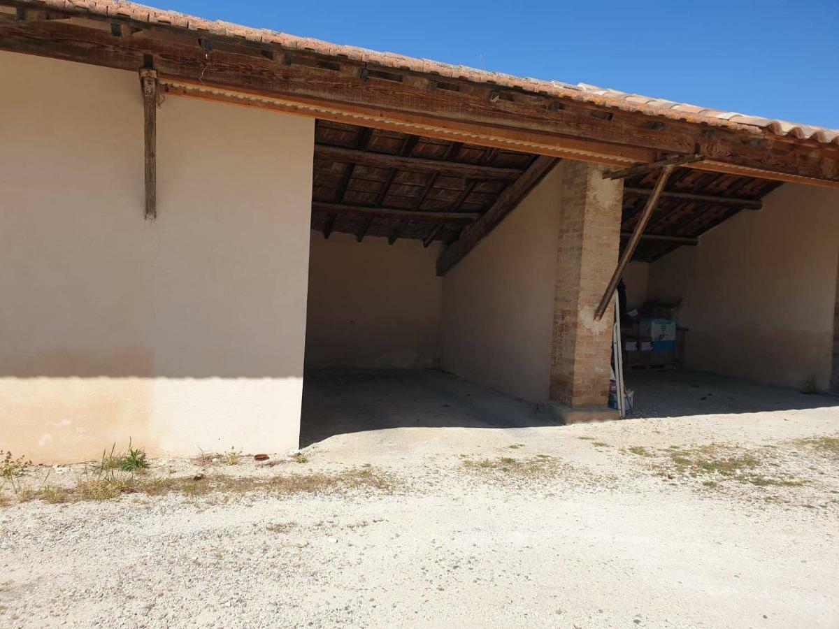 Curcumas Villa L'Isle-sur-la-Sorgue Exterior photo