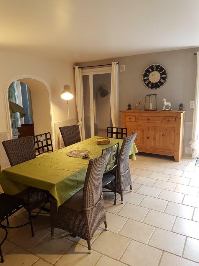Curcumas Villa L'Isle-sur-la-Sorgue Exterior photo